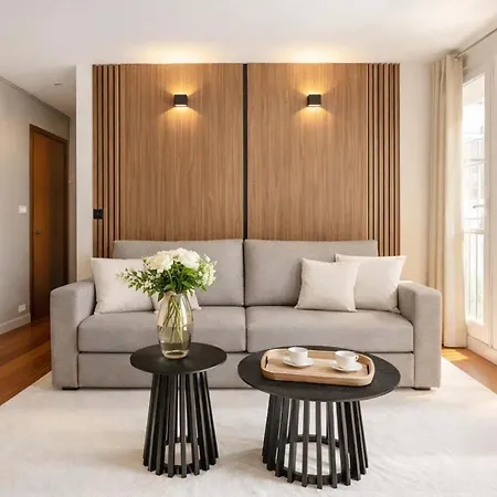 Le Marais - Prestige With Lift Parigi