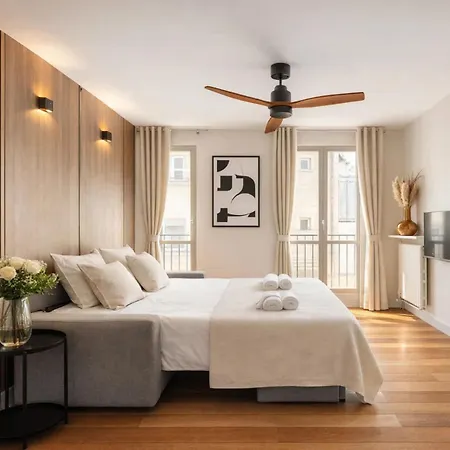 Le Marais - Prestige With Lift Parigi